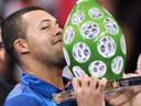 Tsonga overpowers Seppi