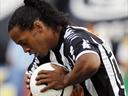 Ronaldinho inspires Mineiro to win, referee injured