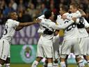 Sigurdsson saves Spurs blushes in Slovenia