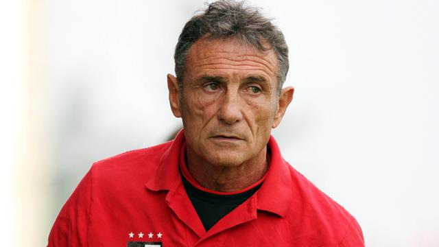 Novès: "Sur le deuxième essai, il y a un en-avant d’un mètre"
