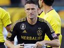 Keane brace sends LA Galaxy to MLS Conference final