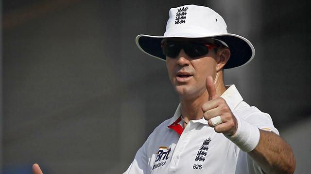 Pietersen and Compton star as England dominate