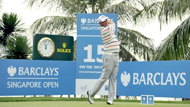 Bjorn edges ahead in Singapore third round