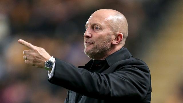 Palace go top, Leeds humbled