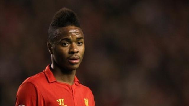 Sterling 300 sterline oynuyor