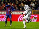 Real Madrid edge out Levante in tough conditions