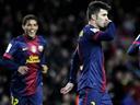Villa passes 300 goals as Barca progress in Copa