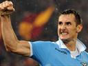 Klose gives Lazio win over Inter