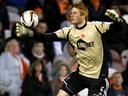New deal for Bolton keeper Bogdan
