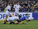 Leinster snatch bonus point in loss
