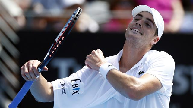 Isner out in Sydney as withdrawals continue
