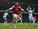Arsenal flurry destroys West Ham