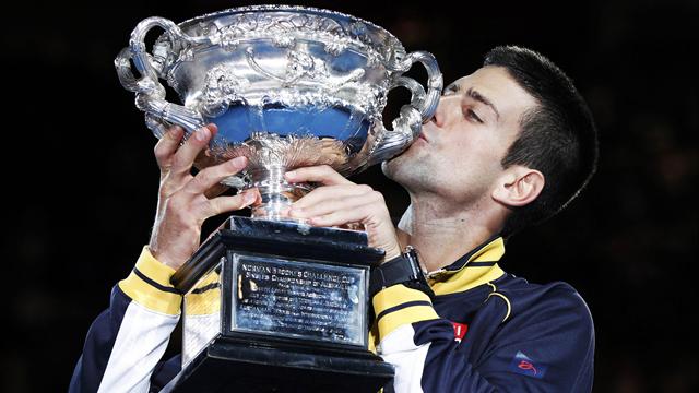 Djokovic beats Murray for third successive Melbourne title
