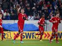Bayern race 11 clear after Mandzukic magic