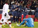 Record for keeper Sirigu as lucky PSG go top