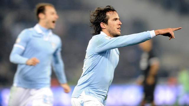Lazio end Juventus double hopes
