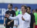 Granada sack coach Anquela, install Alcaraz