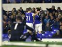 Baines brace sees Everton close gap on Spurs