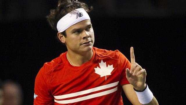 Canada push Spain to brink of shock exit