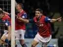 McDonald helps Gills make ground