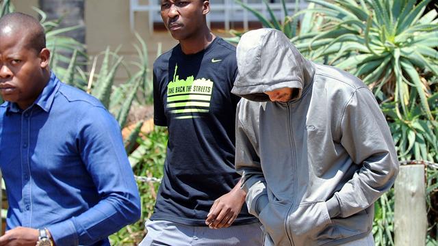 Pistorius inculpé pour le meurtre de sa petite amie