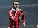 Pazzini shines as Milan rout 10-man Lazio 
