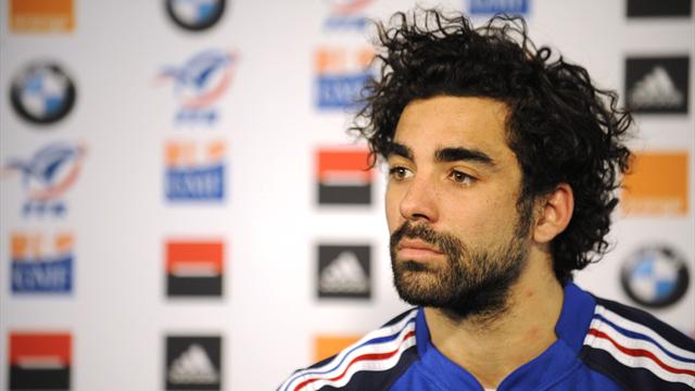 Huget: "Je vais me faire bombarder"