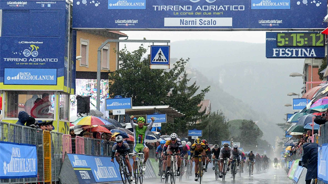 Sagan beats Cavendish in Tirreno-Adriatico sprint