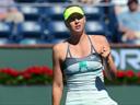 Sharapova, Azarenka advance at Indian Wells