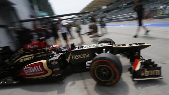 Raikkonen tops rain-hit FP2 in Malaysia