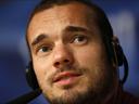 Sneijder has many reasons to smile on Bernabeu return