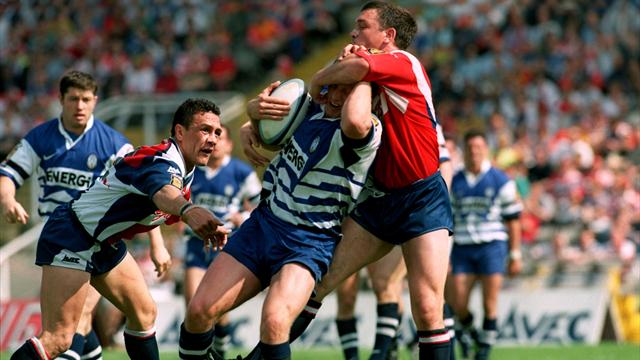Aston set for Eagles debut 15 years after his dad