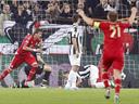 Mandzukic adds cutting edge to Bayern attack