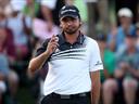 Day seizes one-shot lead