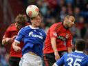 Schalke hold Bayer Leverkusen