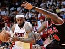 James takes Heat to sixth straight win