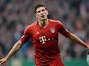 Gomez hits six-minute treble as Bayern reach cup final