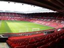 Manchester United shares drop by 9% in one day