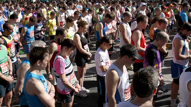 London Marathon in Boston tribute