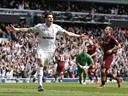 Title heading to United as Bale inspires Tottenham comeback