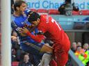 Suarez bites opponent before scoring last-gasp equaliser