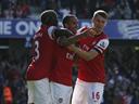 Quickfire Walcott gives lukewarm Arsenal win at QPR