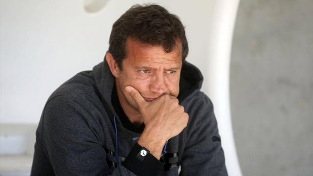 Galthié: "On en a un peu marre de se déplacer"