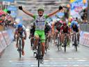 Victory for Battaglin as Wiggins loses time