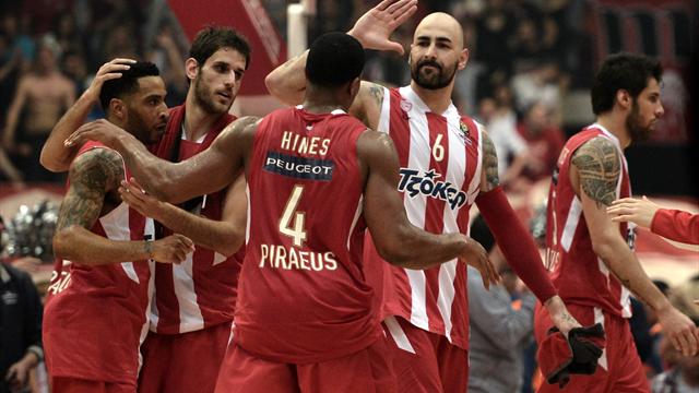 Olympiakos storm past Madrid to retain Euroleague title