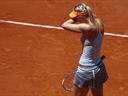 Sick Sharapova withdraws from Rome, Serena marches on