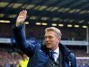 Everton give Moyes winning Goodison send-off