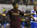 Managerless Manchester City beat Reading