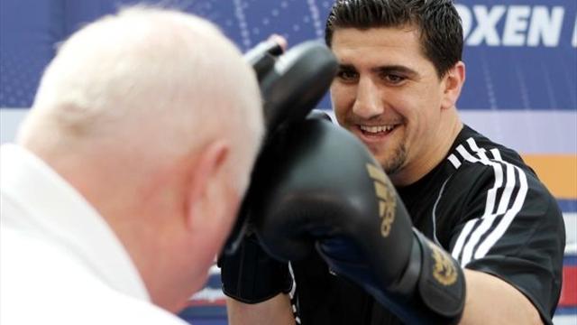 Huck issues warning to Afolabi