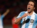 Higuain 'agrees terms with Juve'